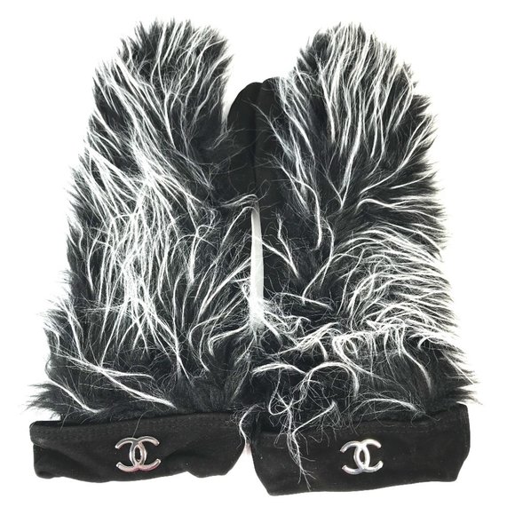 CHANEL Black Logo - Picture 1 of 12